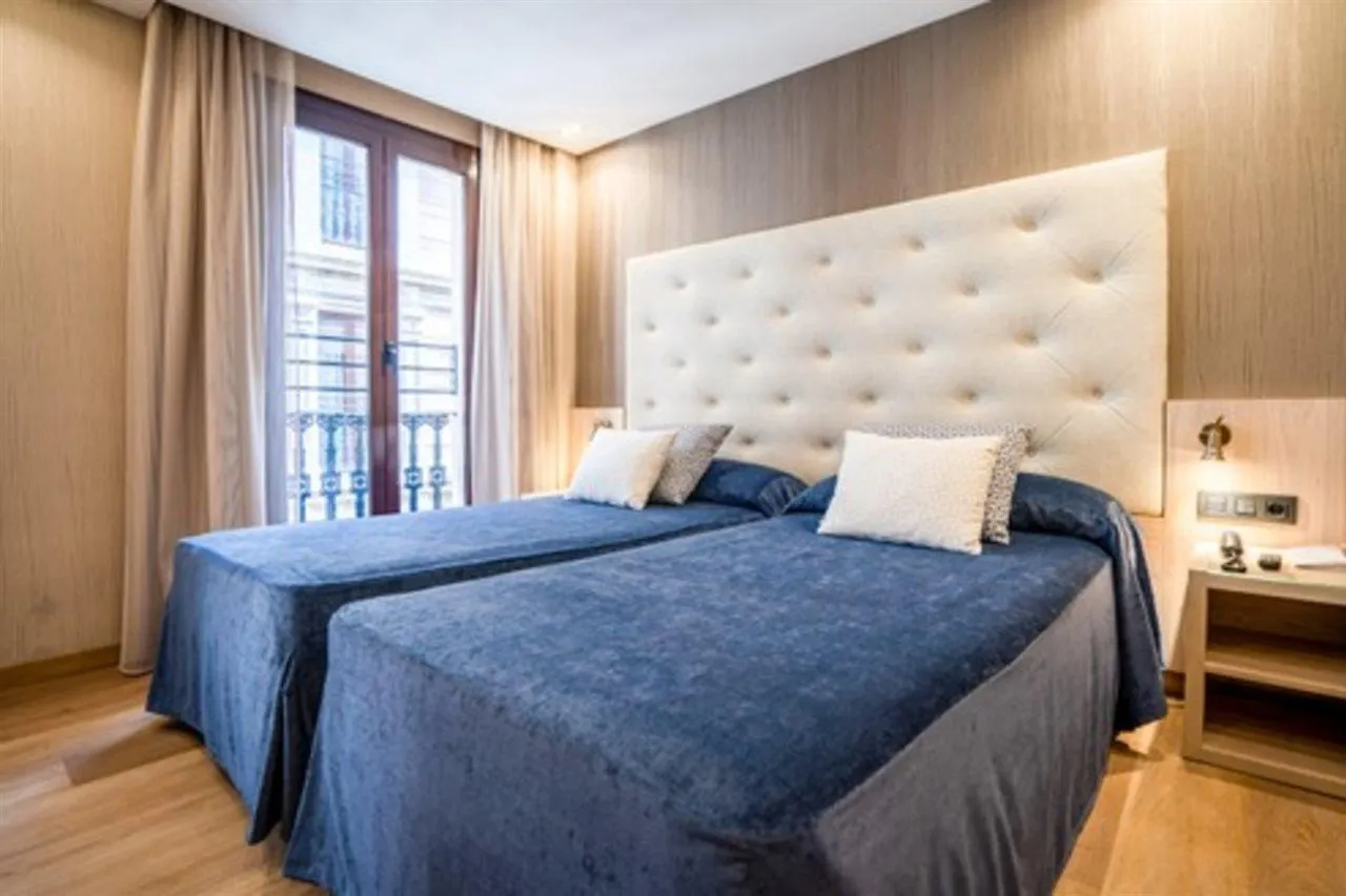 ברצלונה Hotel Rialto